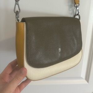 Mon Purse Leather Shoulder Bag